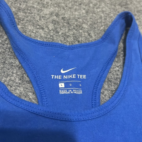 Nike tank - Picture 3 of 4